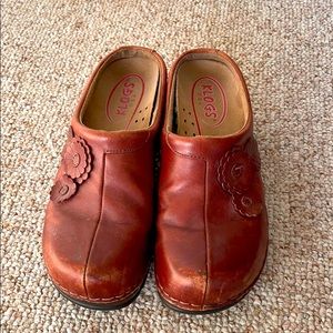 Women’s Klogs Shoes